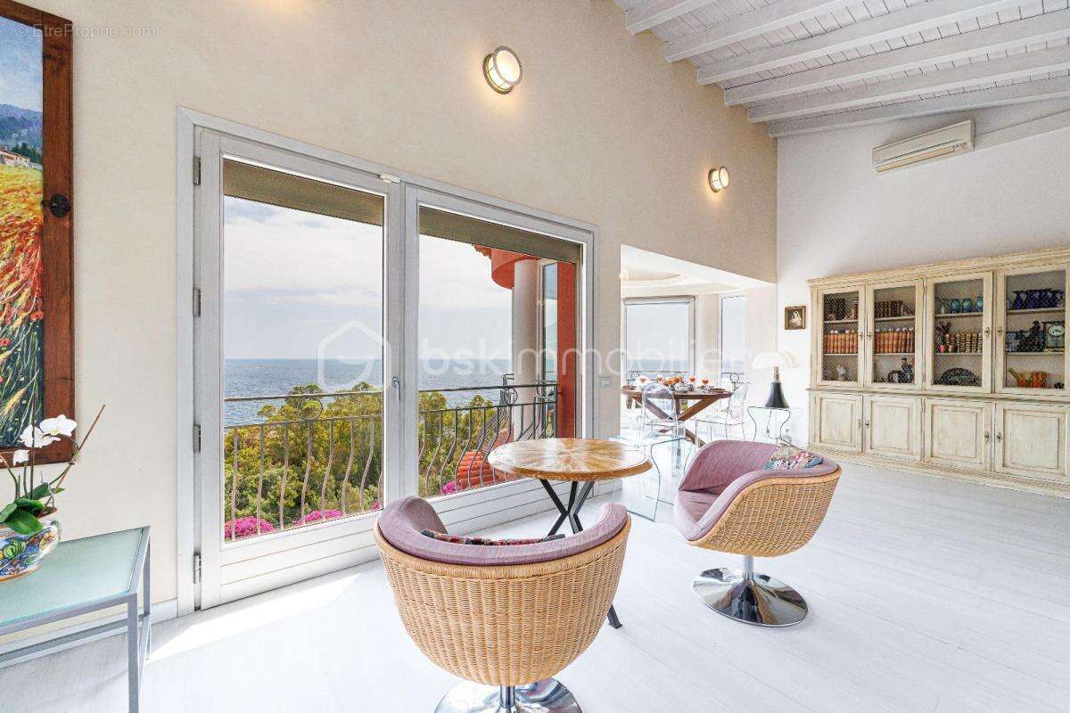 Maison à SAINT-RAPHAEL