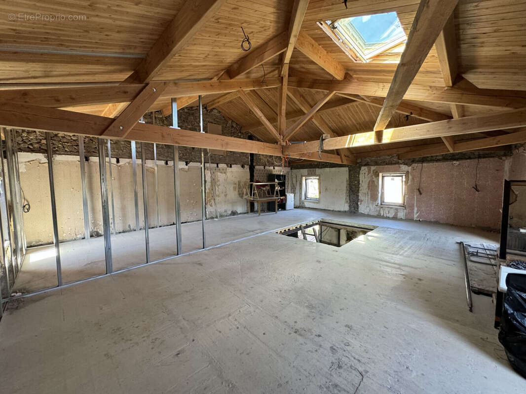 Photo 5 - Maison à MARDORE