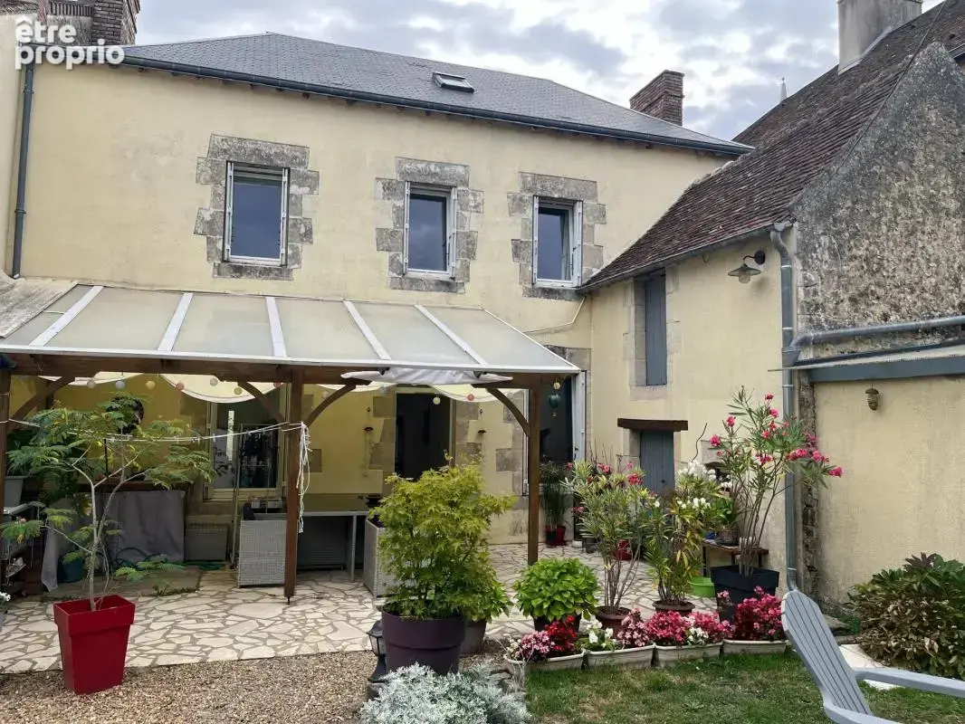 Maison de 125 M² du début 19ème + dépendances - photo 2