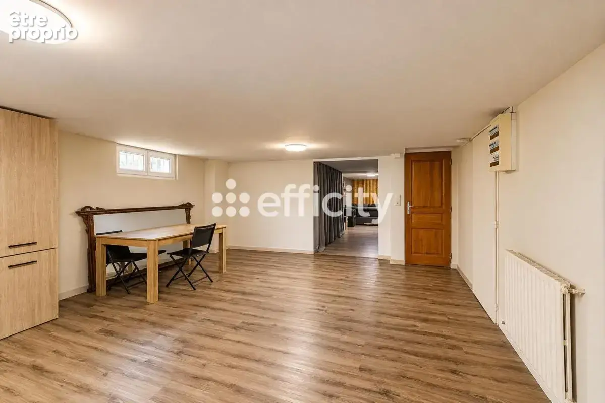 Maison 9 pièces 302 m² à vendre à Le Bois-D'oingt (69620) - photo 11