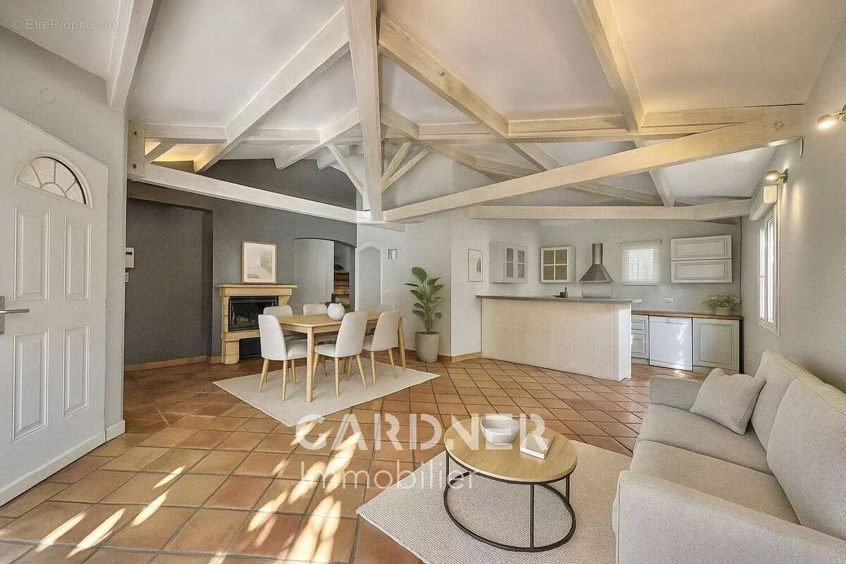 Maison à MARSEILLE-12E