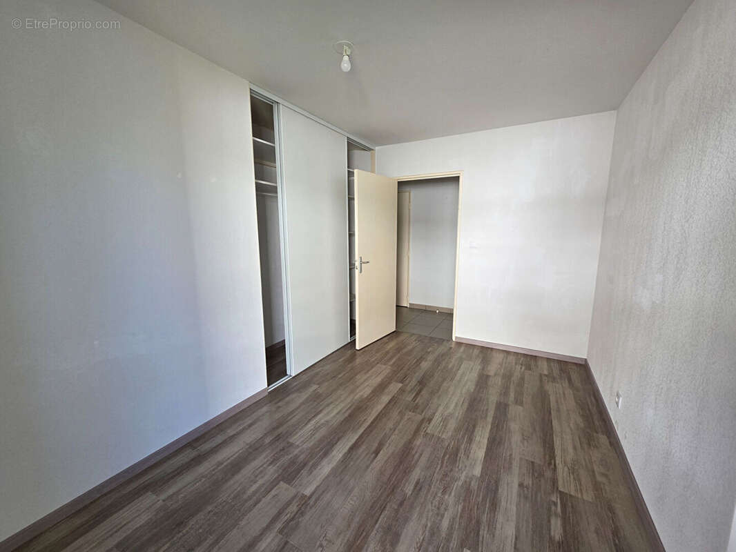 ONDRES,   A VENDRE  Appartement T4 env. 80m² avec terrasse - photo 6