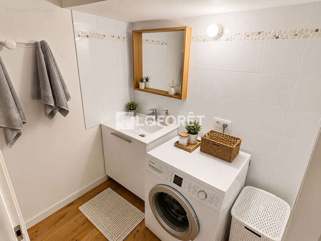 Appartement à SAINT-ETIENNE