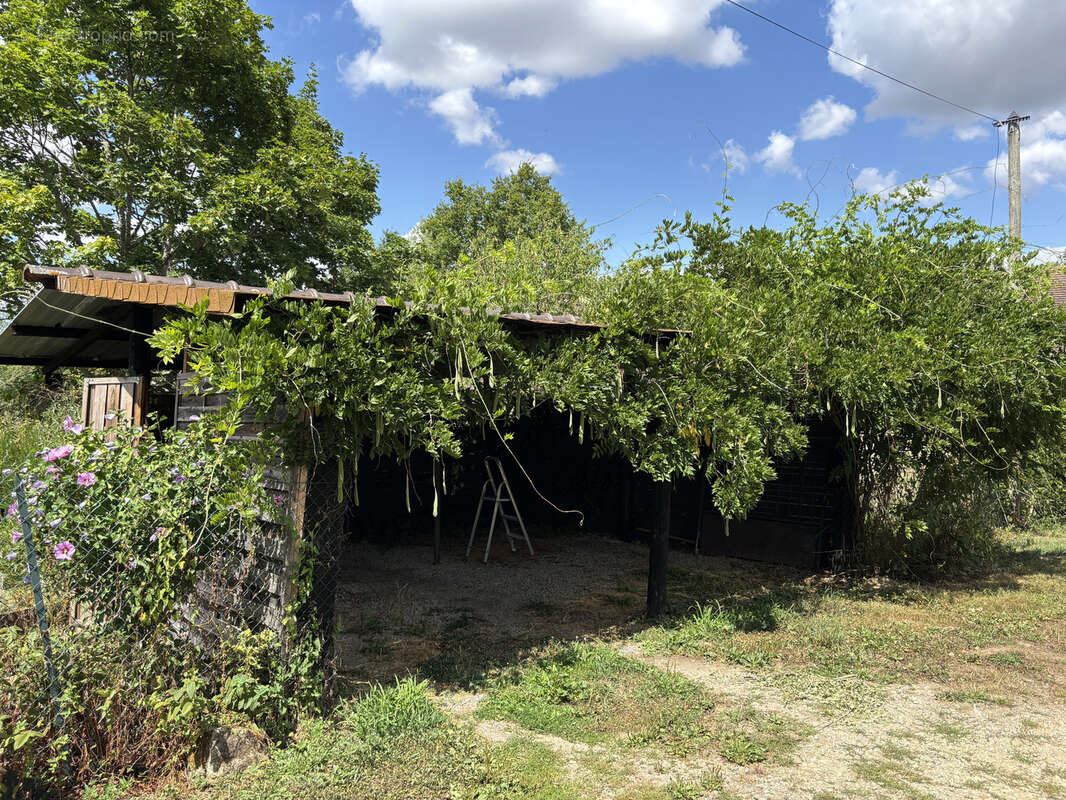 Buxières-les-Mines   Charmante maison de campagne avec 3136 m2 de terrain dans un environnement calme et verdo - photo 23