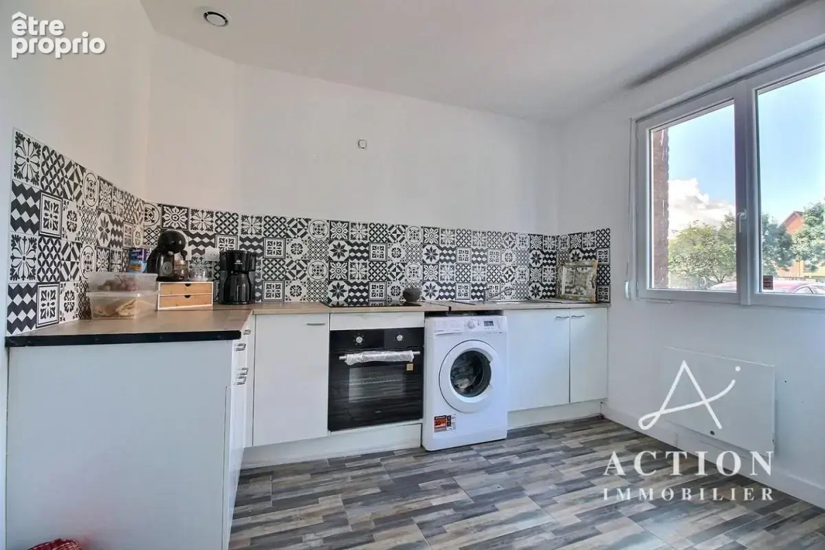 Appartement 175 m² à Tourcoing  - photo 2