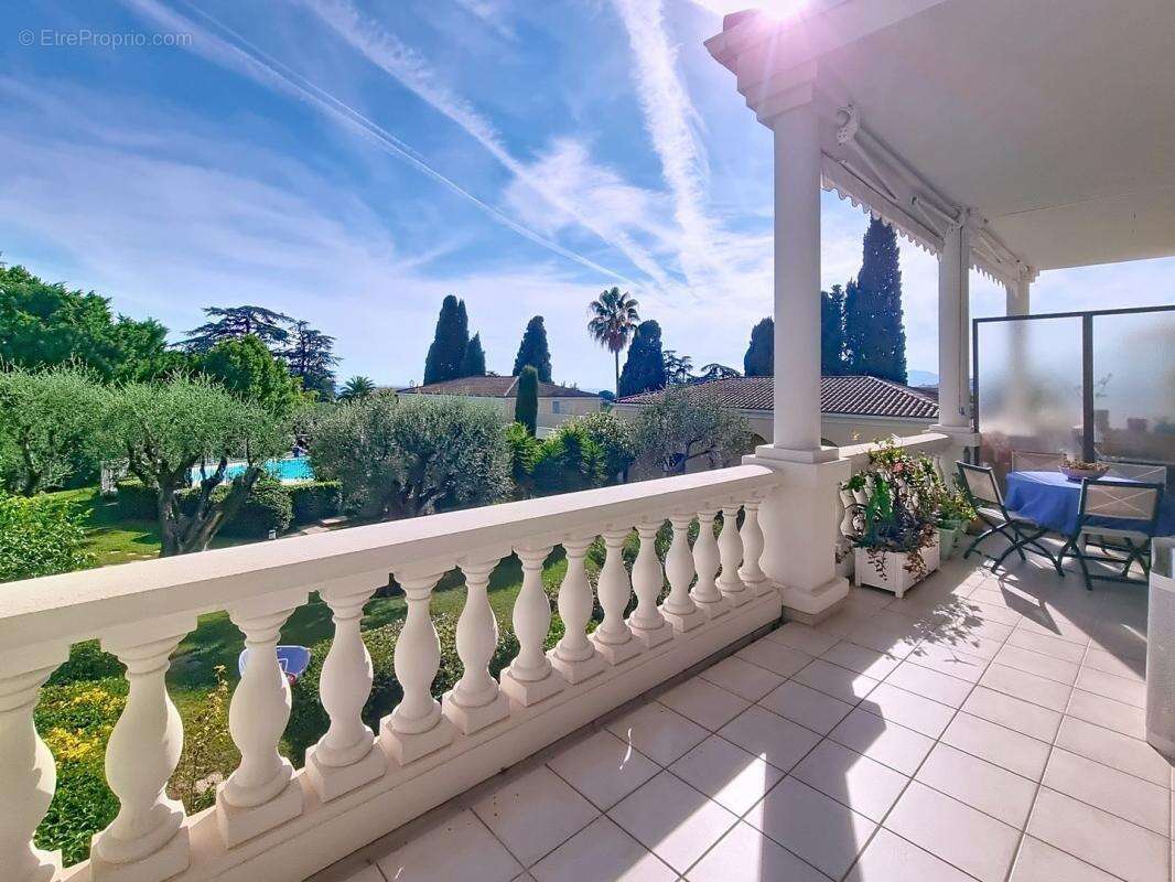 Appartement à CANNES