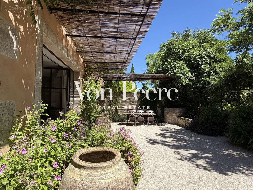 Maison à SAINT-REMY-DE-PROVENCE