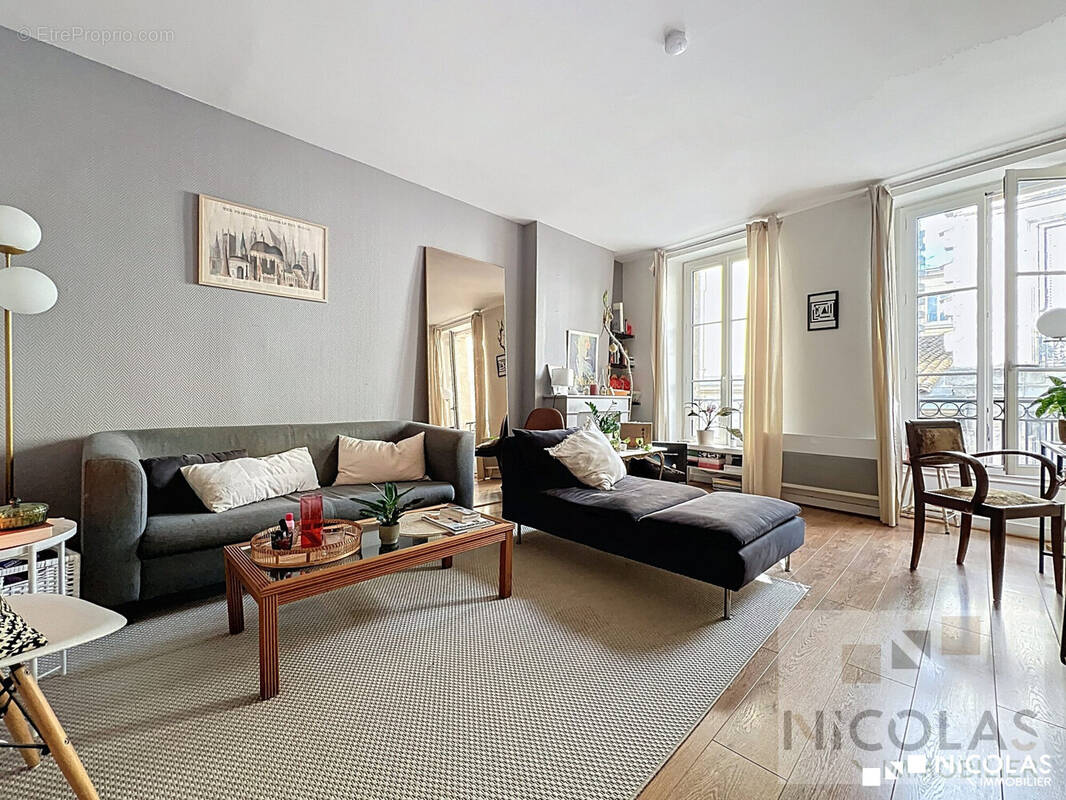 Appartement à BORDEAUX