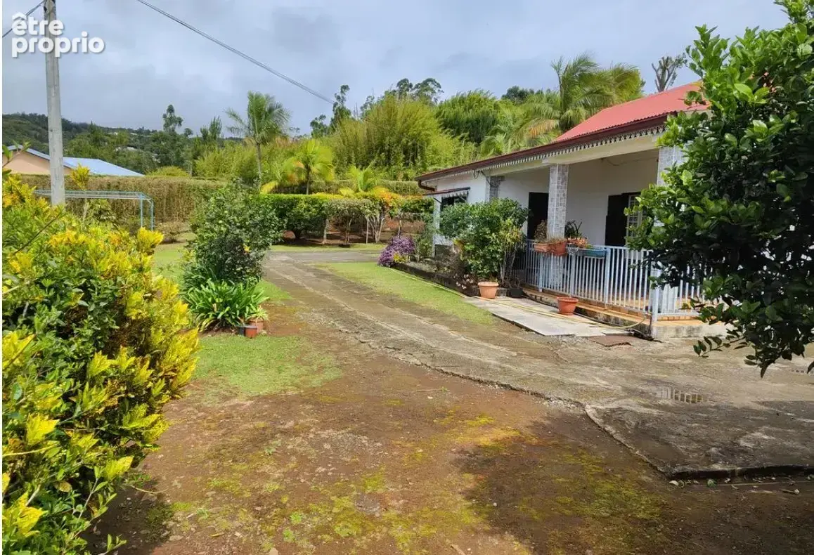 Belle maison familiale avec dépendance et jardin arboré - photo 3