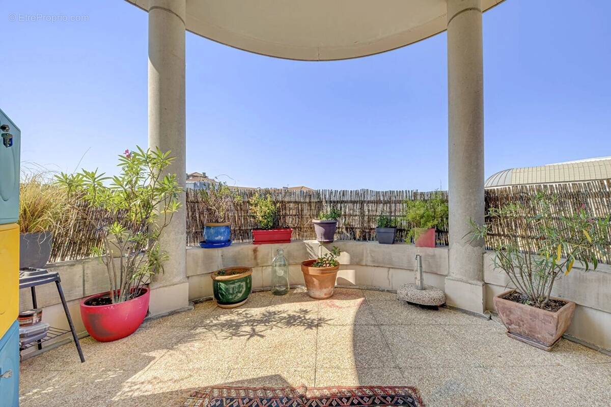 Appartement à COLOMBES