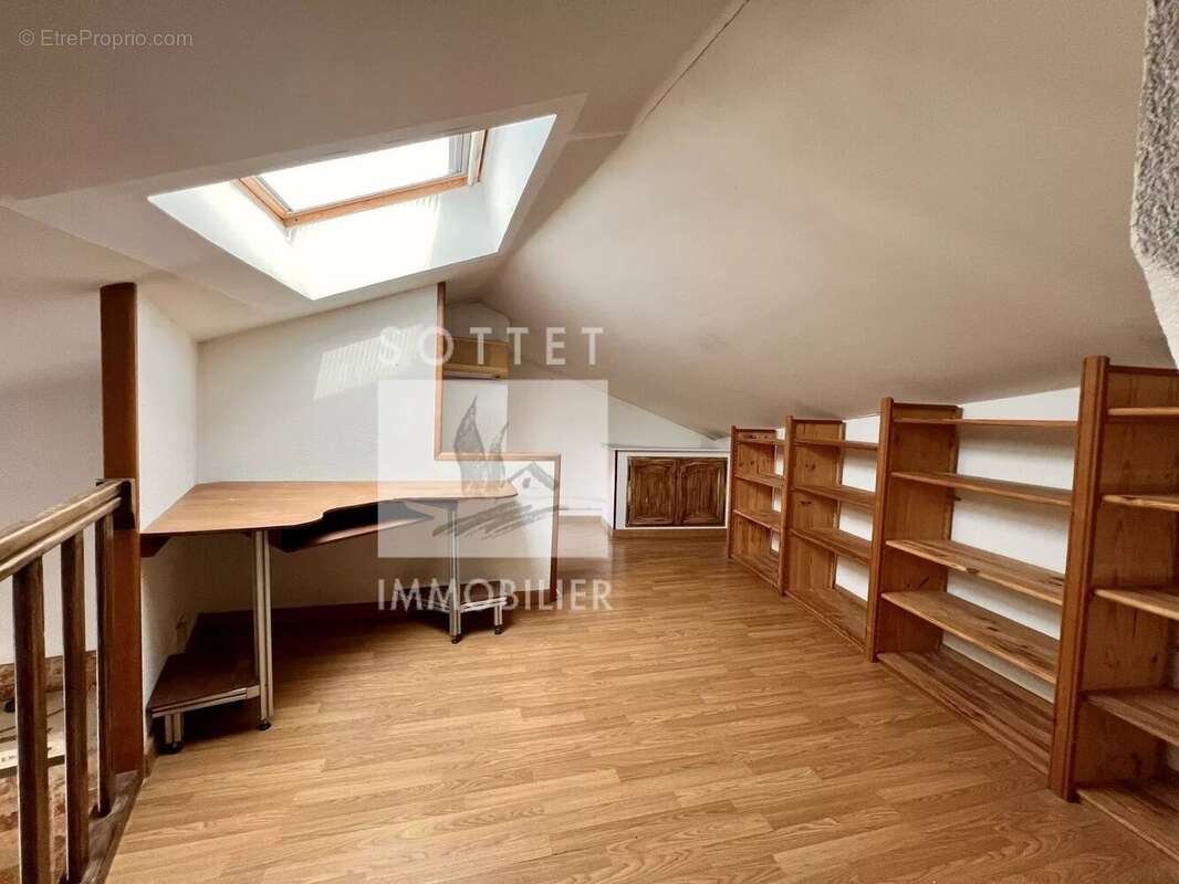 Appartement à BOLLENE