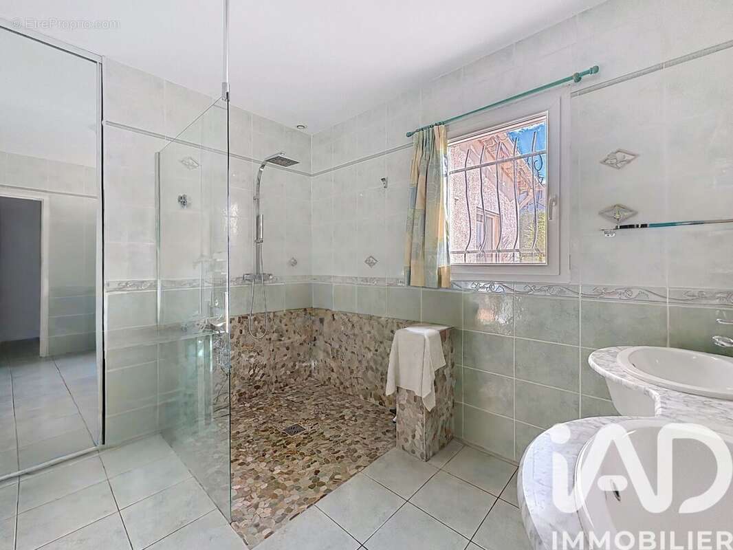 Photo 7 - Maison à MOUSSAN