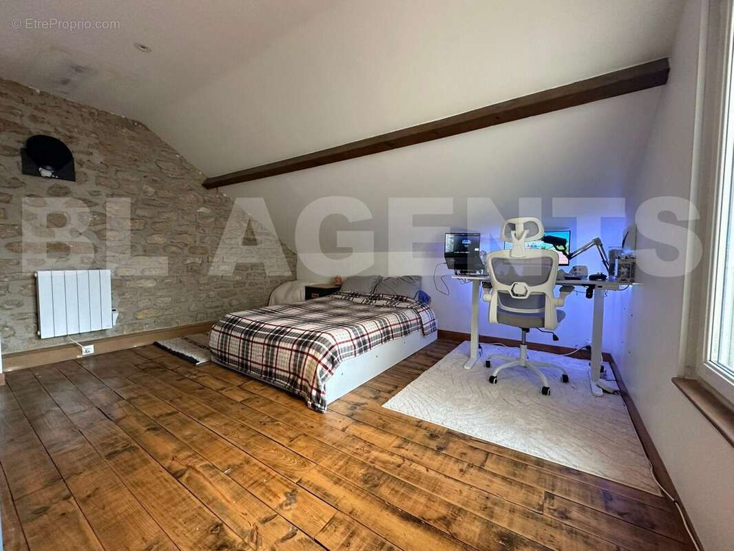 12 - Maison à LETANNE