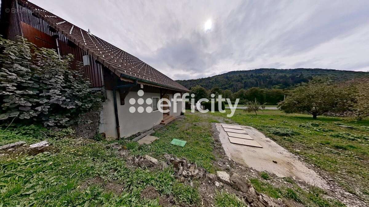 Appartement à MIEUSSY