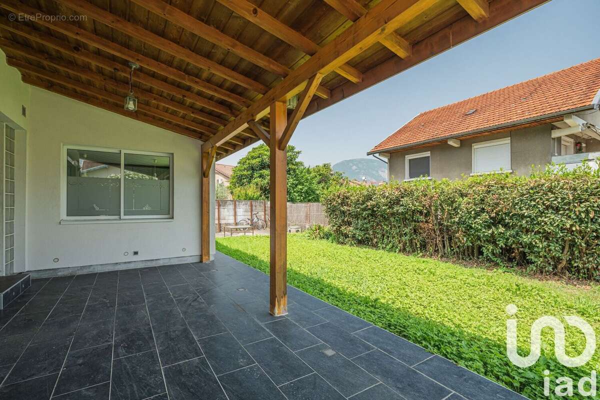 Photo 2 - Maison à SAINT-MARTIN-D&#039;HERES