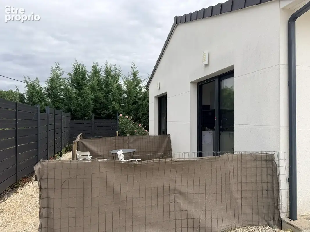 Maison contemporaine avec piscine, garage et deux studios - photo 11