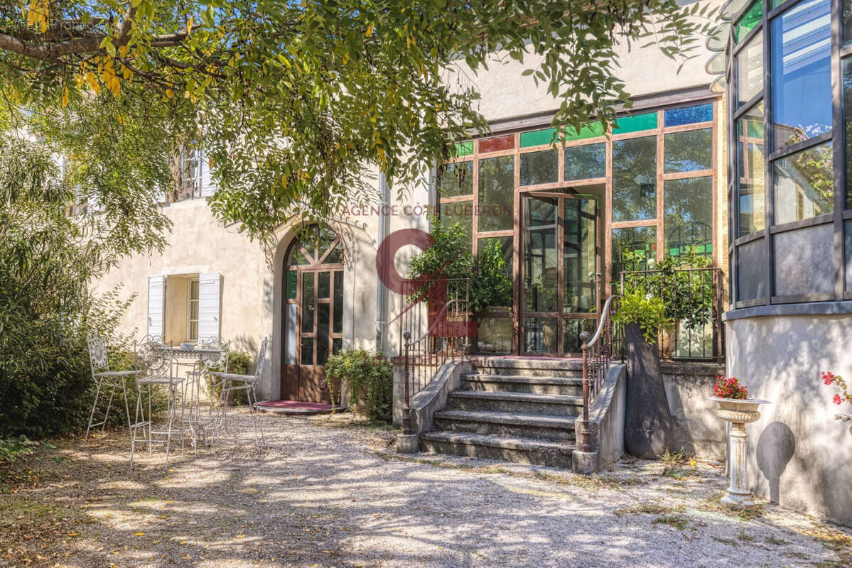 Maison à ORANGE