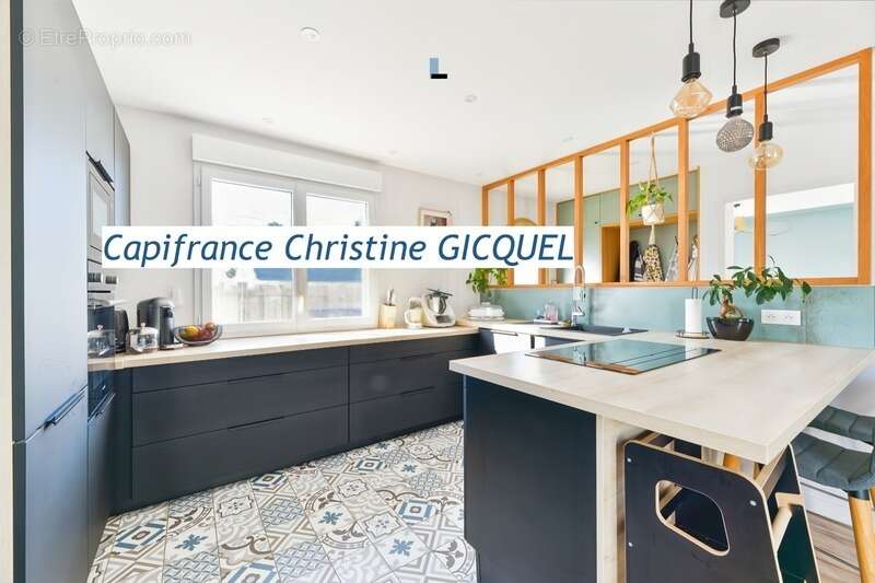 Maison à LA TURBALLE