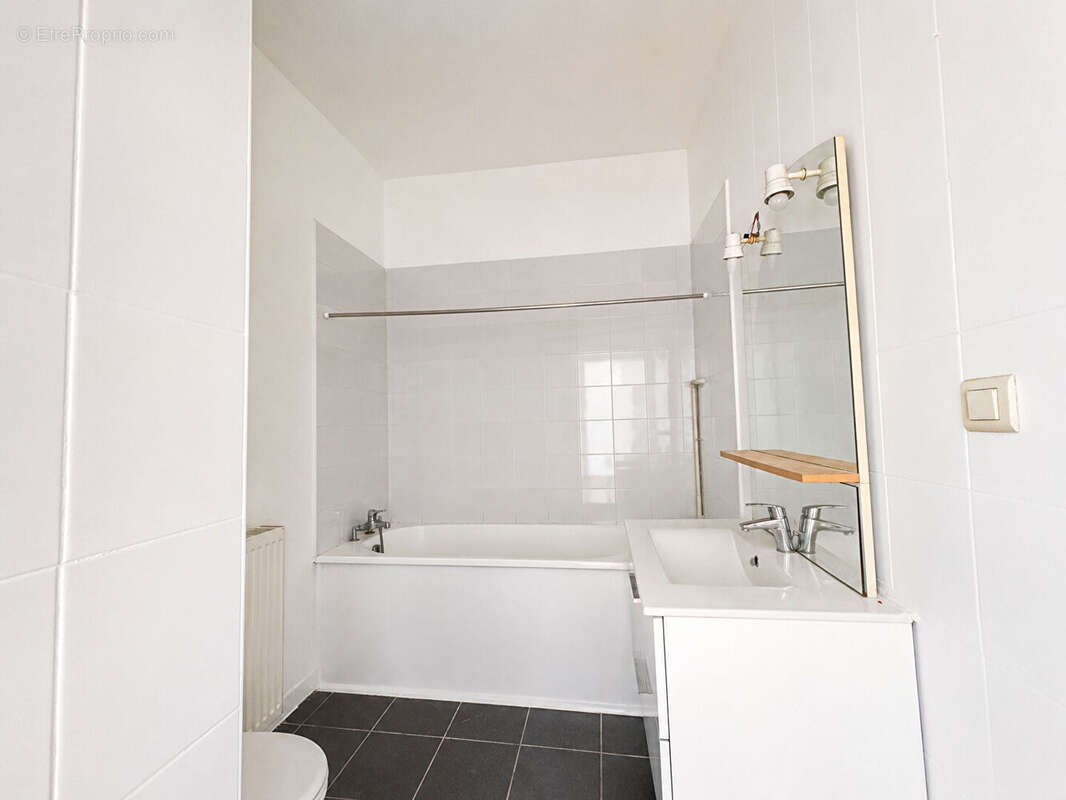 TOULOUSE - Jean Jaurès / Place Belfort - Lumineux T2 de 46.51 m² avec ascenseur et cave - photo 10