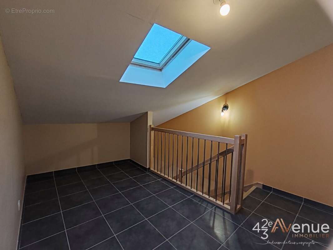 Appartement à SAINT-CHAMOND