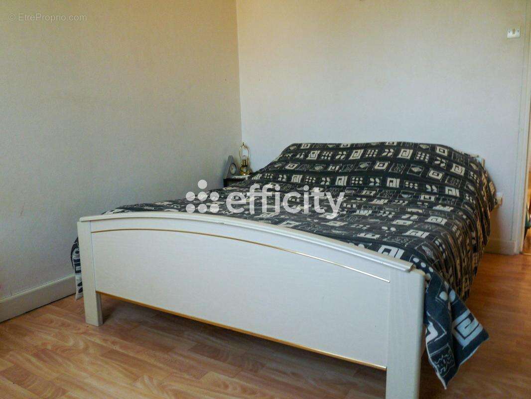 Appartement à GUEUGNON