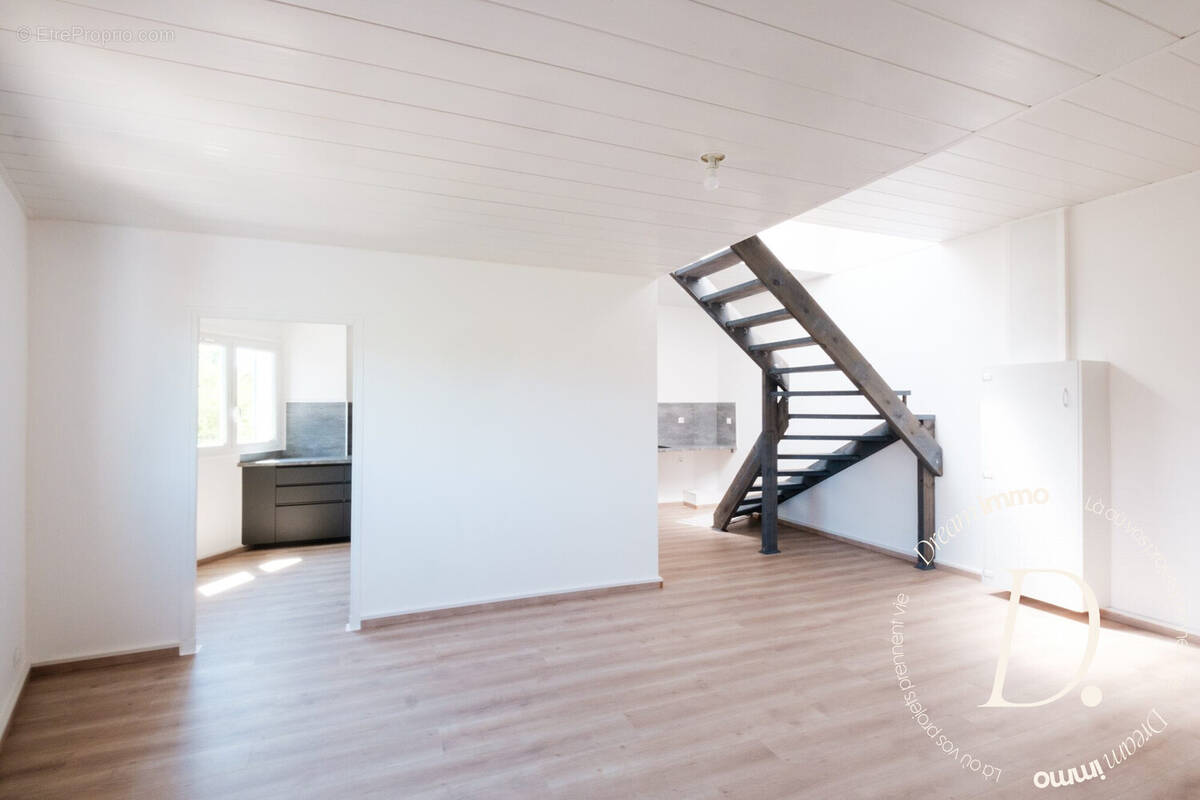 Appartement à HYERES