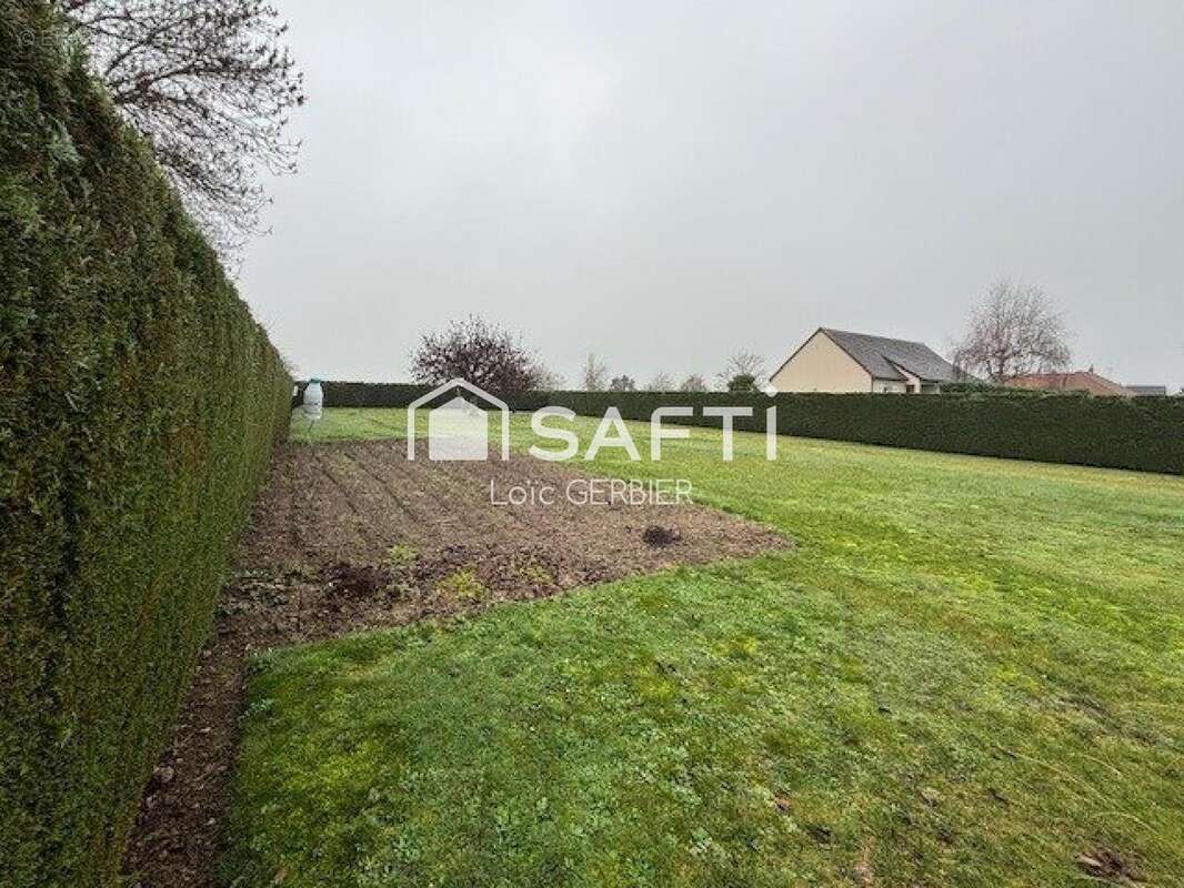 Photo 3 - Terrain à MONNAIE