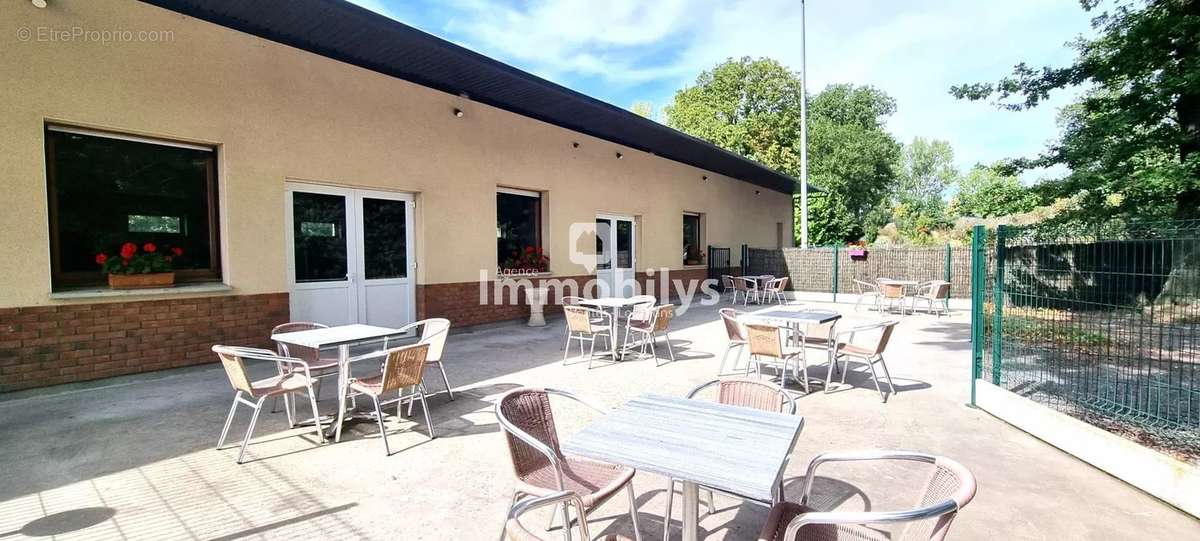 Commerce à FLINES-LEZ-RACHES