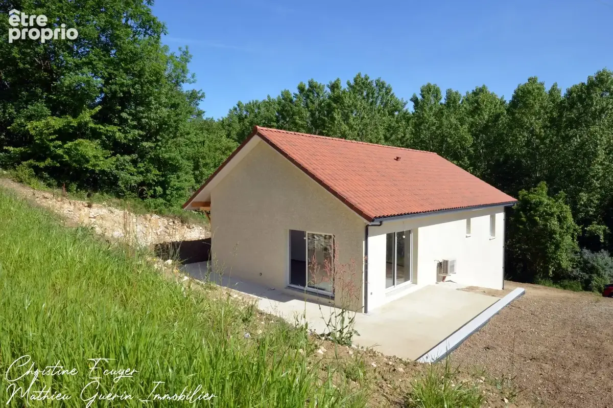 Maison 106 m² à Bregnier-Cordon  - photo 2