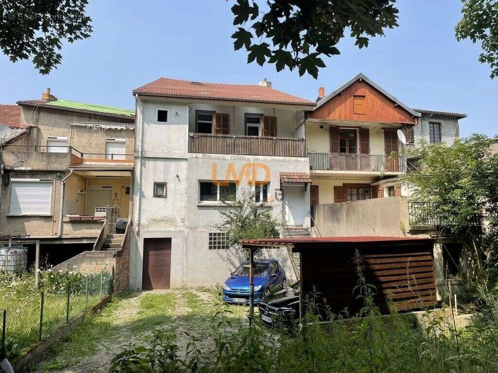 Maison à AUBIN