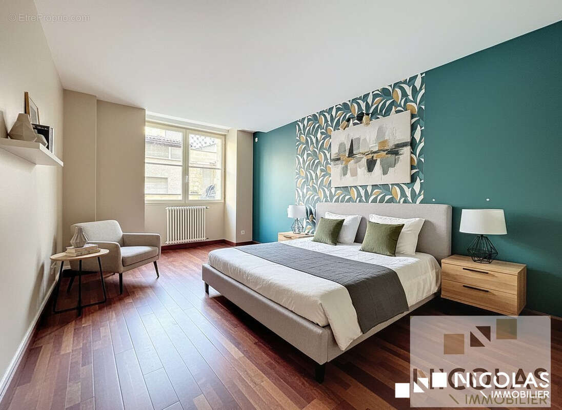 Appartement à BORDEAUX