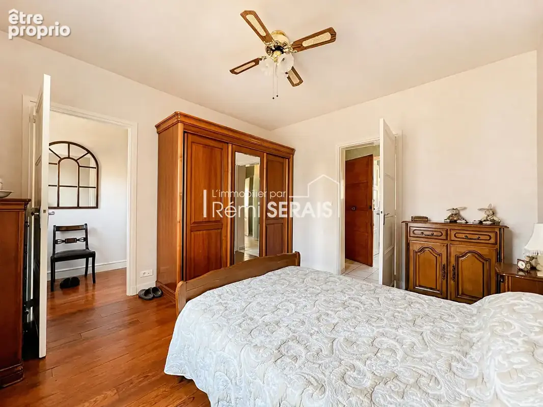 Rare à Falaise : appartement en parfait état avec pièces supplémentaires - photo 4