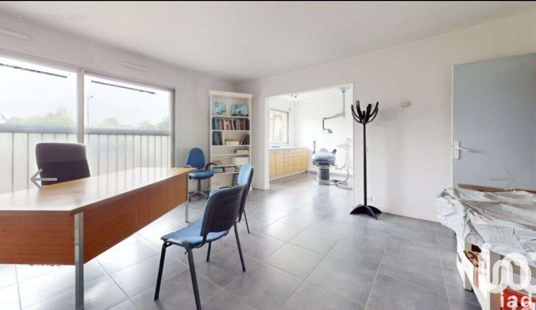 Photo 7 - Commerce à MEAUX