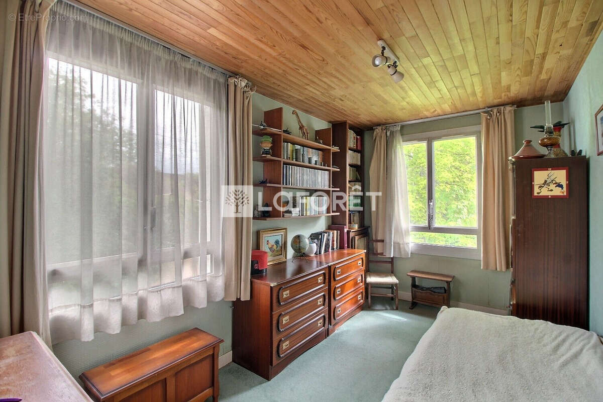 Appartement à RUEIL-MALMAISON