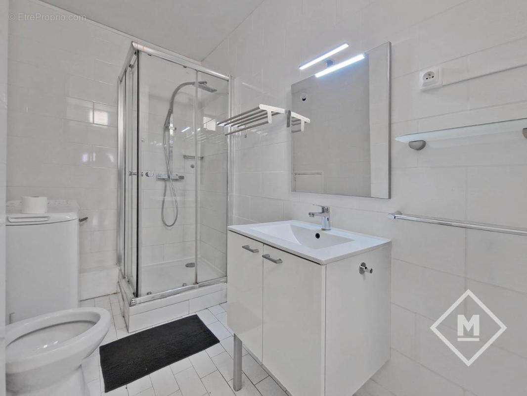 Appartement à MARSEILLE-7E