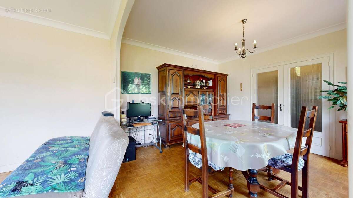 Maison à BUSSIERE-GALANT