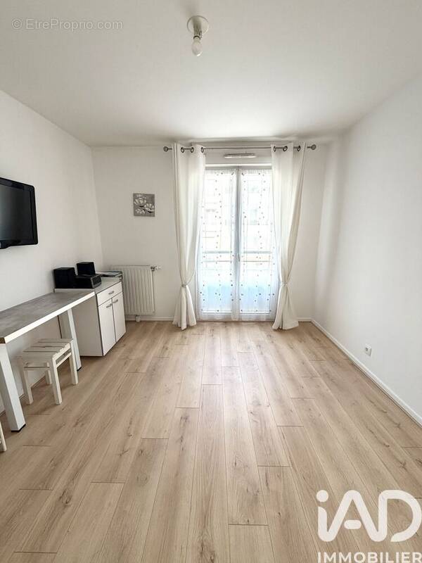 Photo 1 - Appartement à BRIE-COMTE-ROBERT