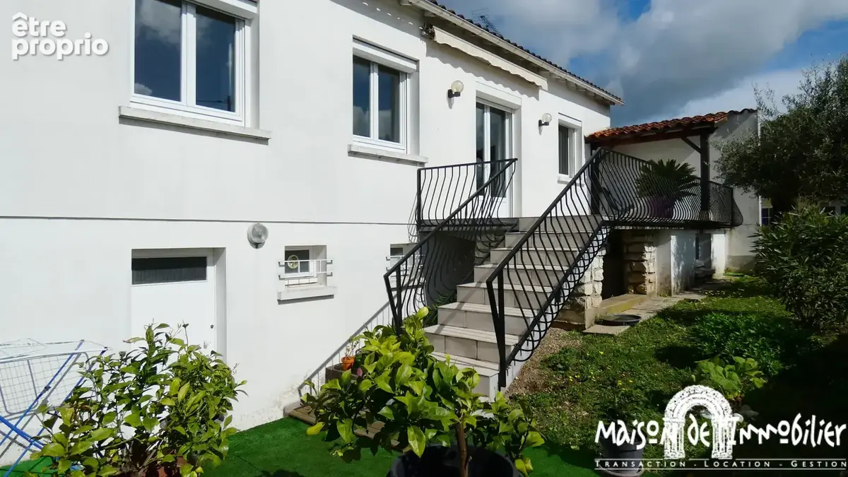 Maison à COGNAC