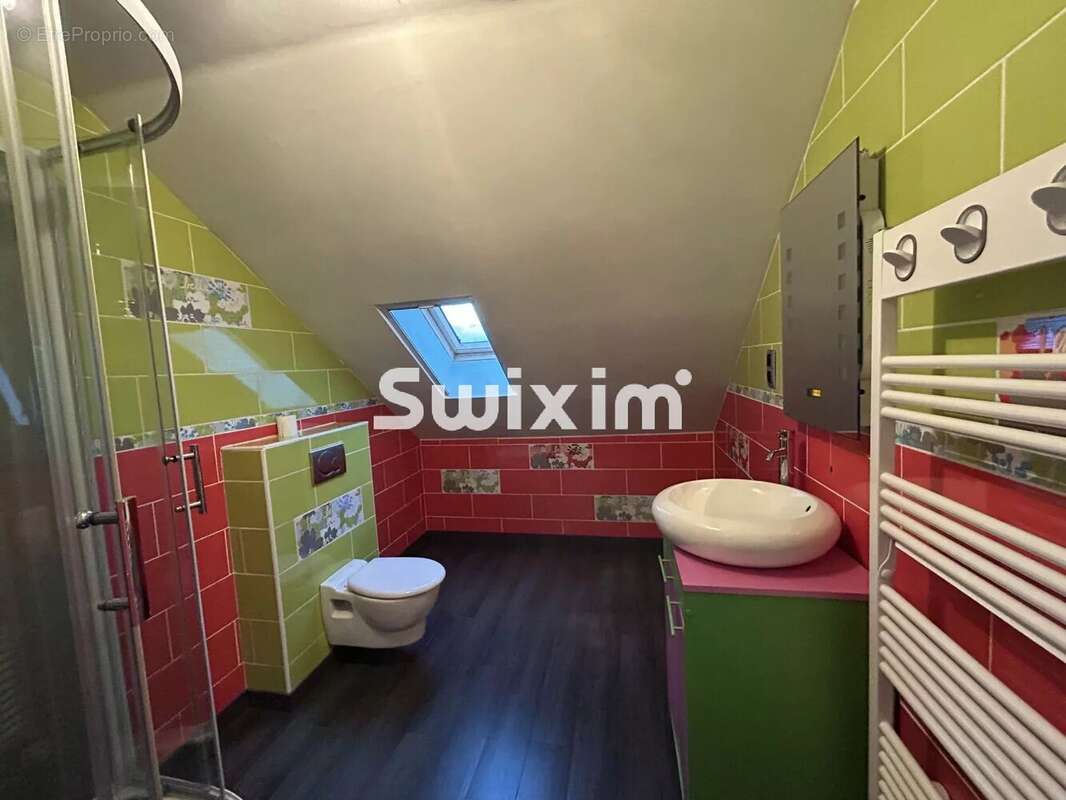 Maison à LONS-LE-SAUNIER