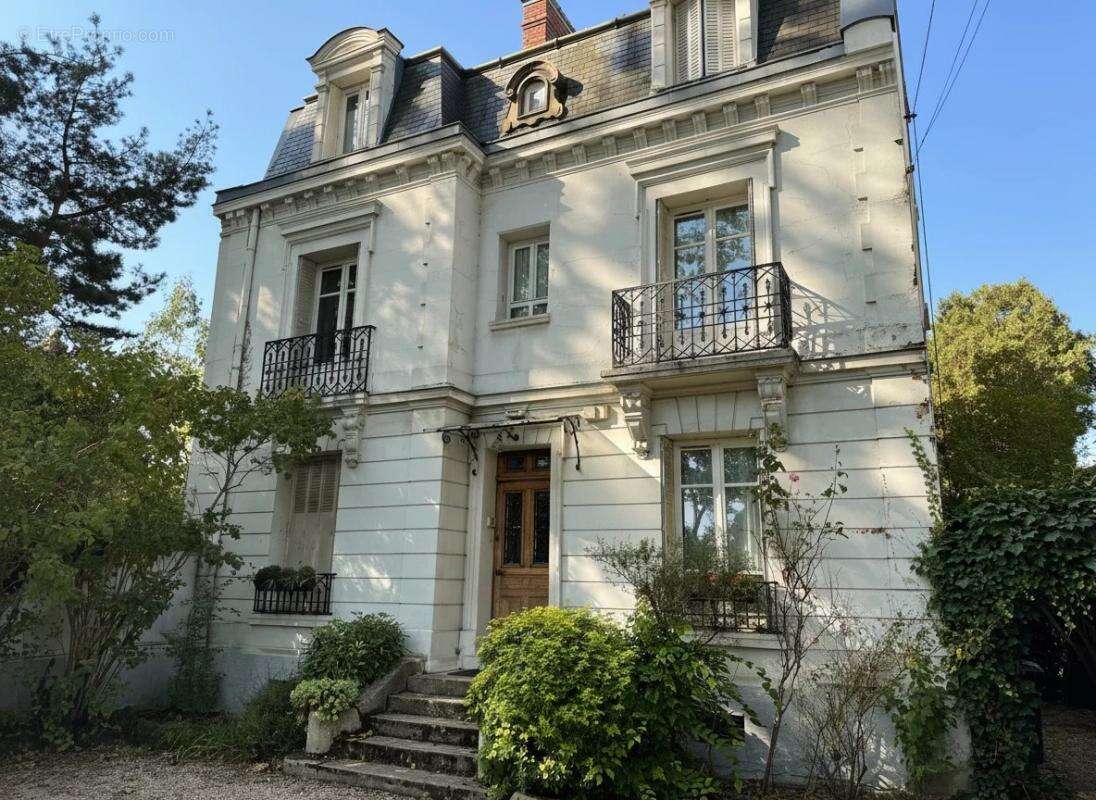 Maison à MELUN