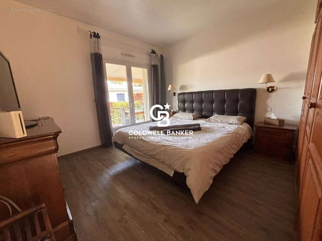 Maison à LES ADRETS-DE-L&#039;ESTEREL