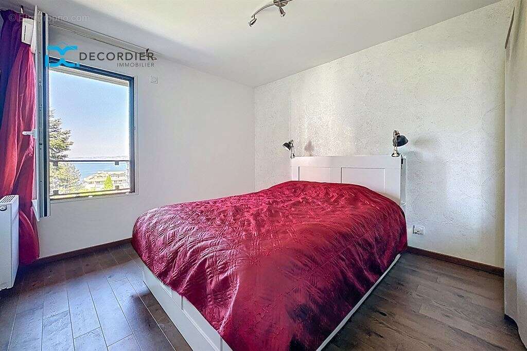 Appartement à EVIAN-LES-BAINS