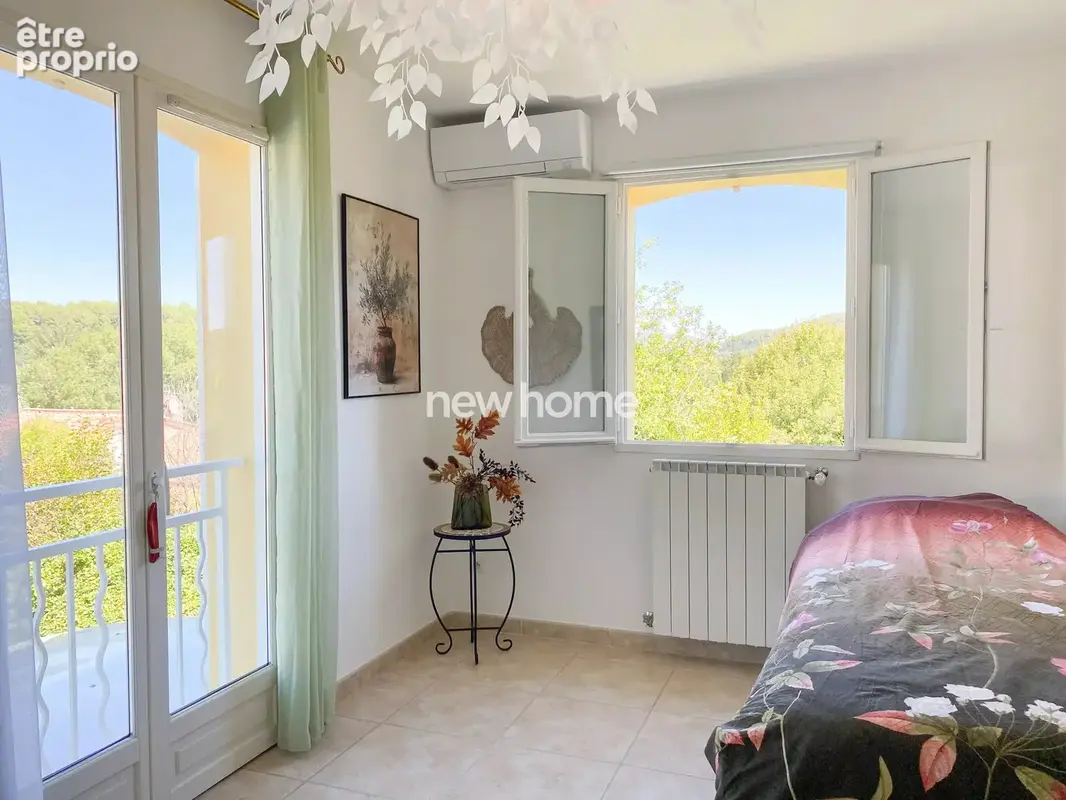 Coup de cœur – Belle villa néo-provençale à pied du village - photo 26