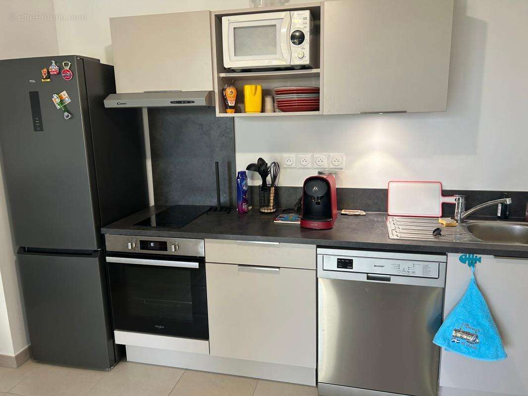 Appartement à GARONS