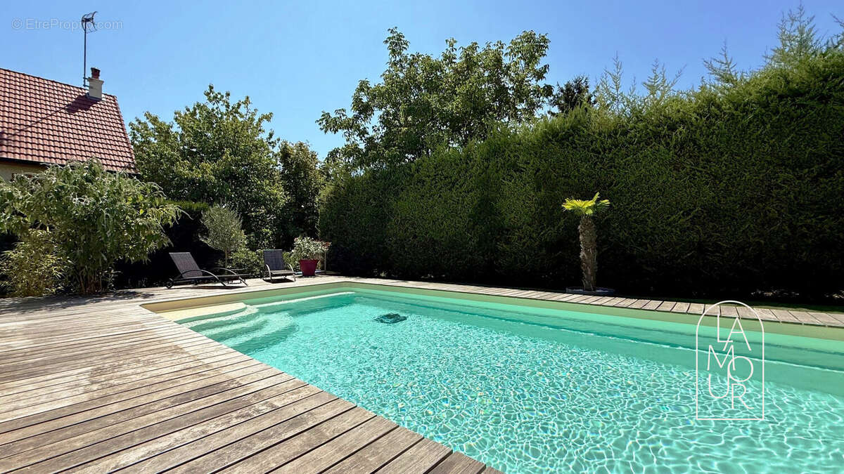 Maison à PERRIGNY-LES-DIJON