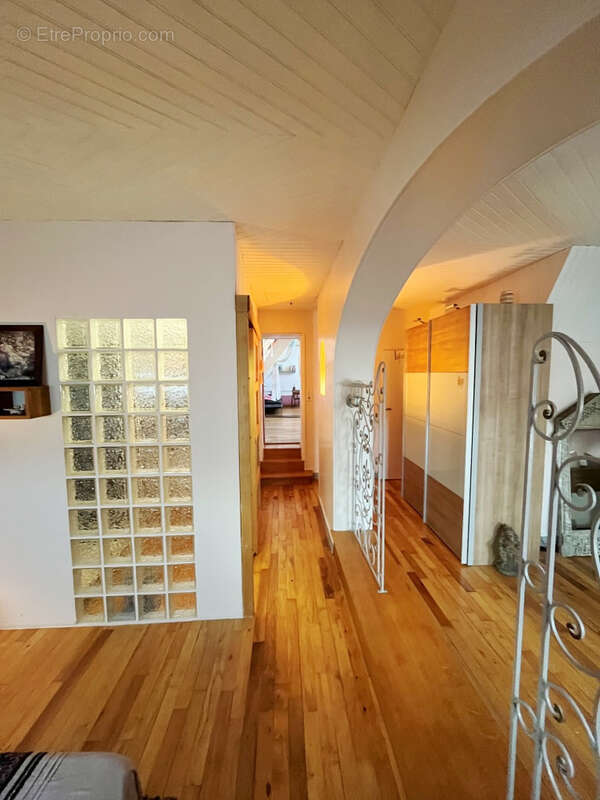 Maison à FONTAINEBLEAU