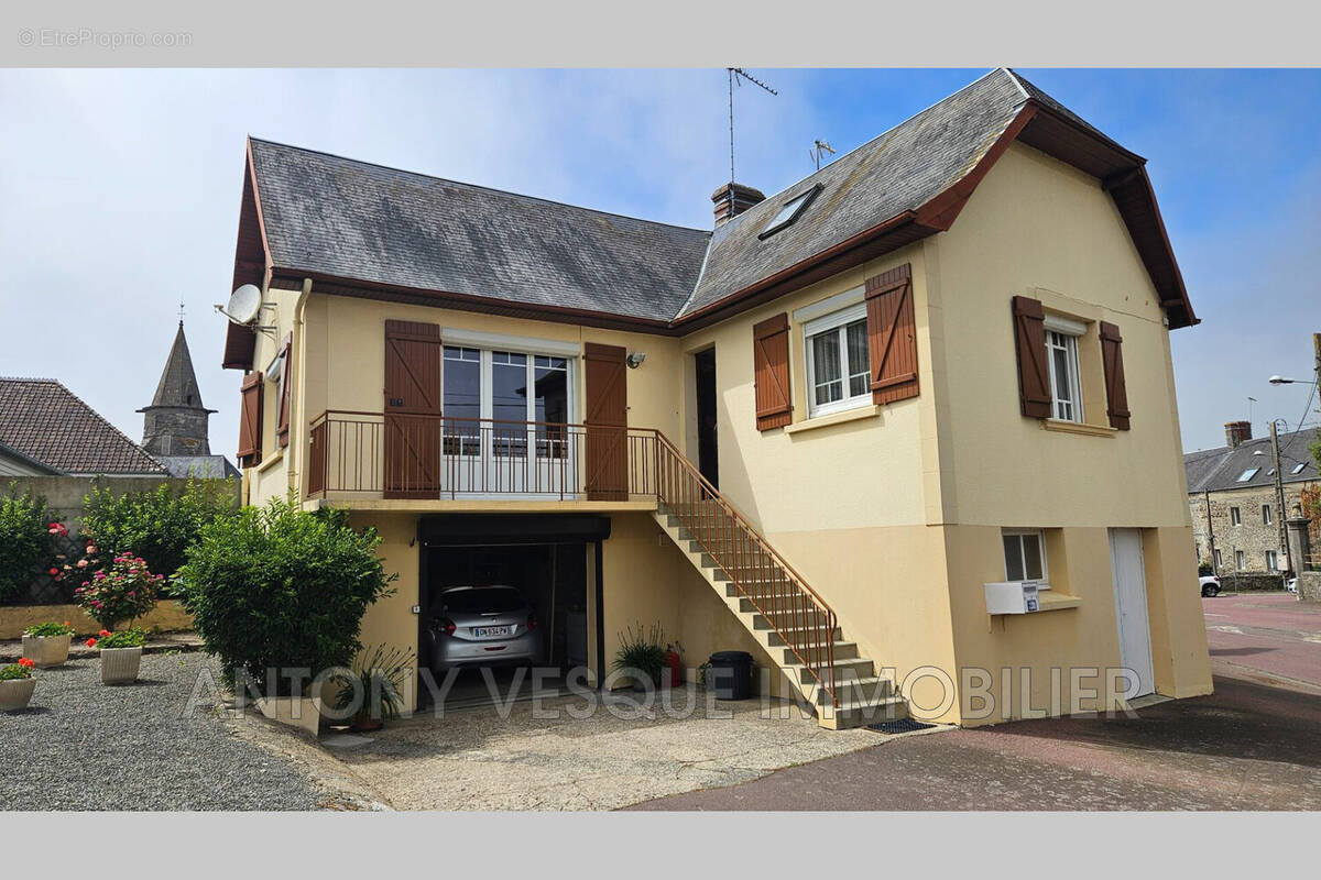 Maison à TOURVILLE-SUR-SIENNE