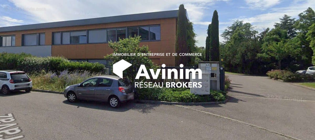 Commerce à SAINTE-FOY-LES-LYON