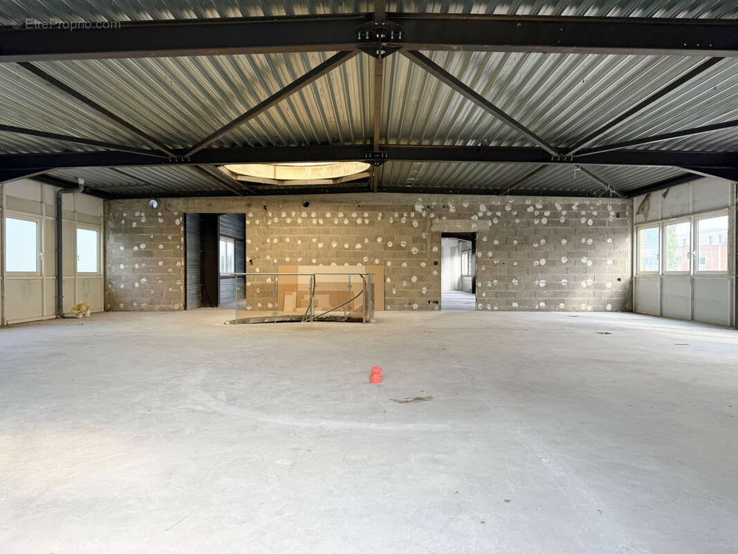 Commerce à MAXEVILLE