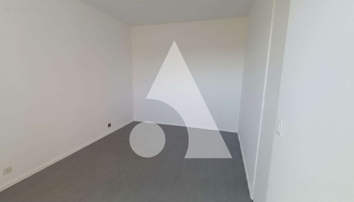 Appartement à EPINAY-SUR-SEINE